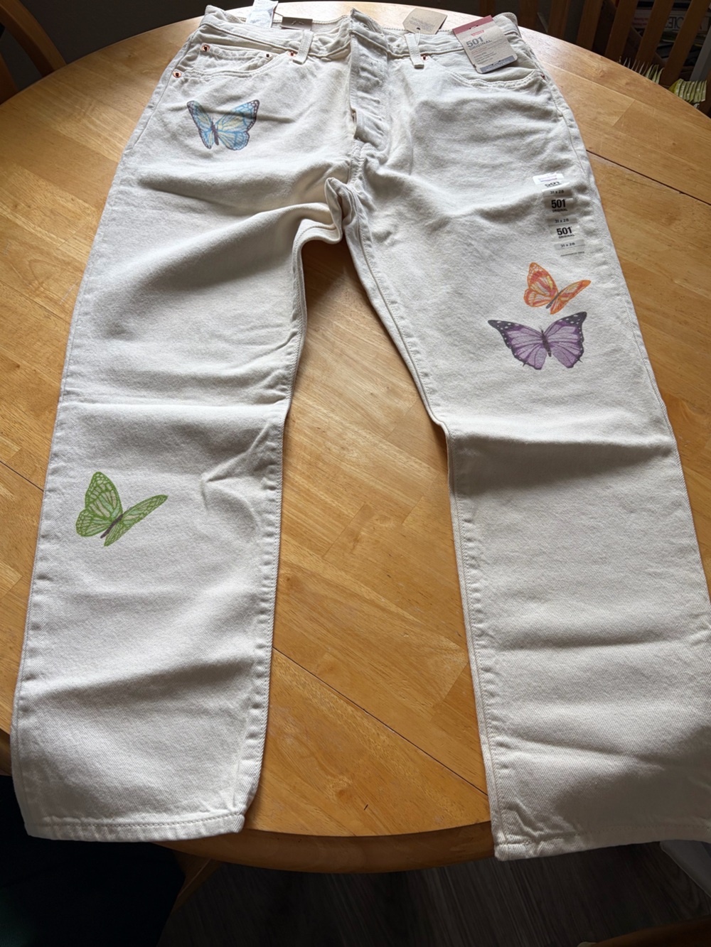 Levi's 501 Original Cream Straight-Leg Jeans